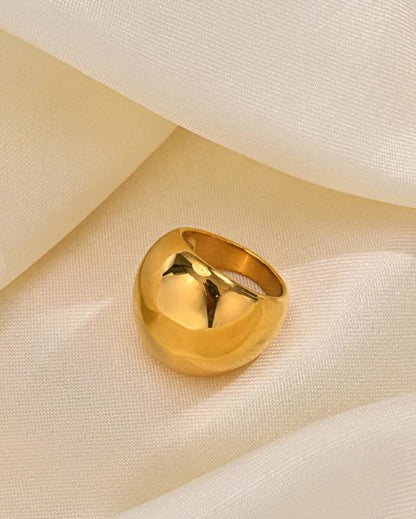 Ari Dome Ring