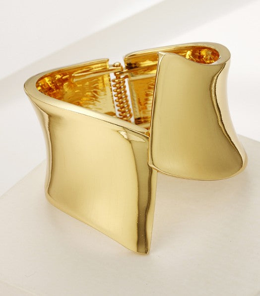 Roary Wrap Cuff