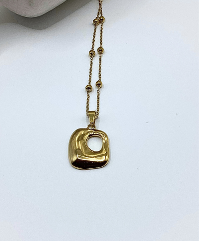 Melani Pendant Neckless